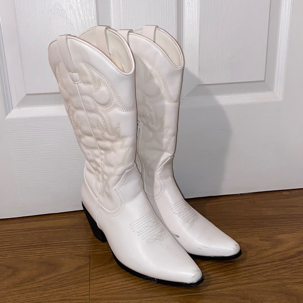 Therapy Cowgirl Boots